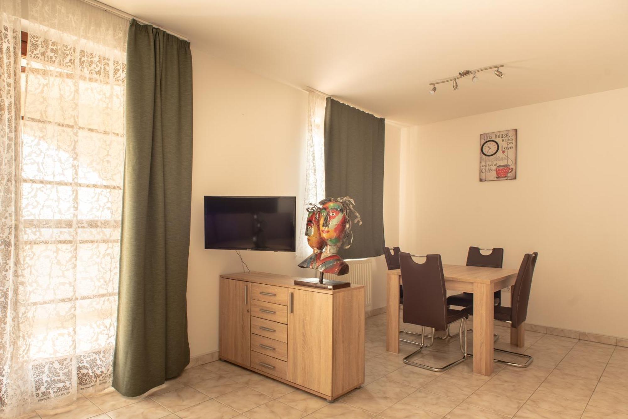 Modor Apartman Alsópáhok Exterior foto