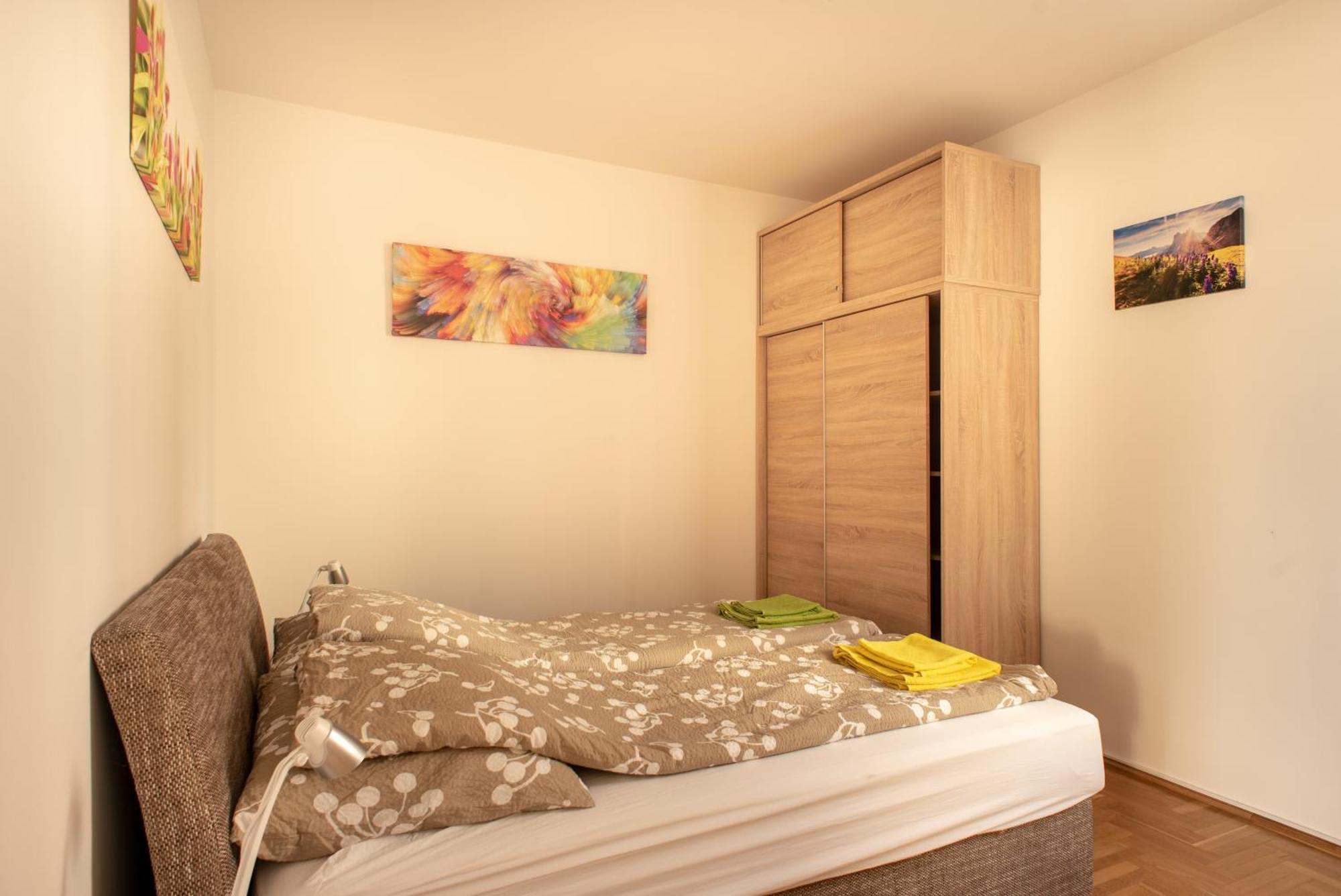 Modor Apartman Alsópáhok Exterior foto