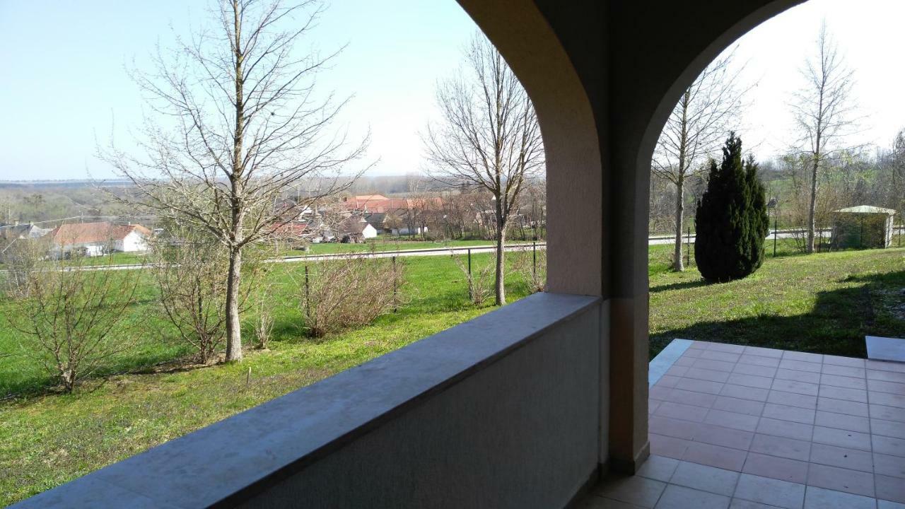 Modor Apartman Alsópáhok Exterior foto
