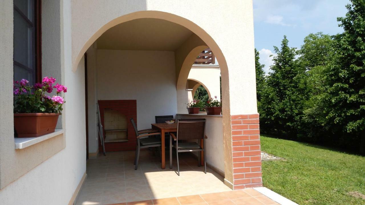 Modor Apartman Alsópáhok Exterior foto
