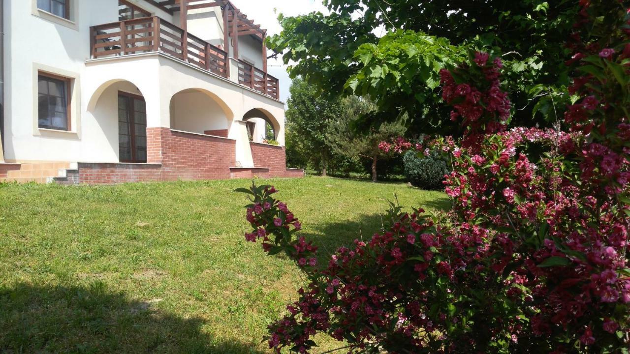 Modor Apartman Alsópáhok Exterior foto